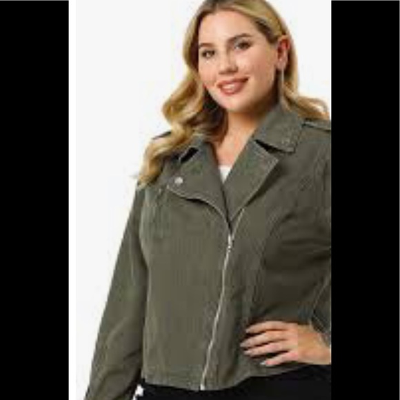 torrid Jackets & Blazers - TORRID GREEN CROPPED MOTTO JACKET/ 3X